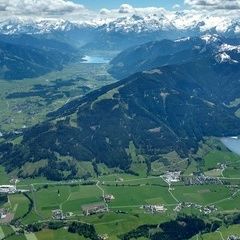 Flugwegposition um 11:54:58: Aufgenommen in der Nähe von Gemeinde Saalfelden am Steinernen Meer, 5760, Österreich in 2335 Meter